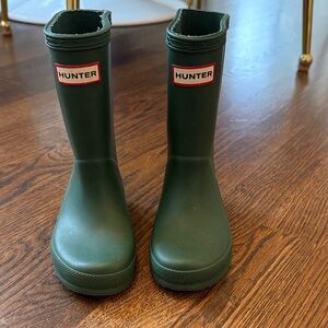 Hunter Dark Green Wellies Rain Boots toddler 8 uk 7